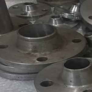 فلنج گلودار فولادی